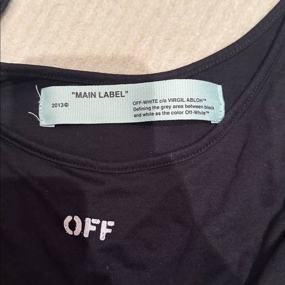 Off-White Cropped Tank Top - Picture 2 of 4
